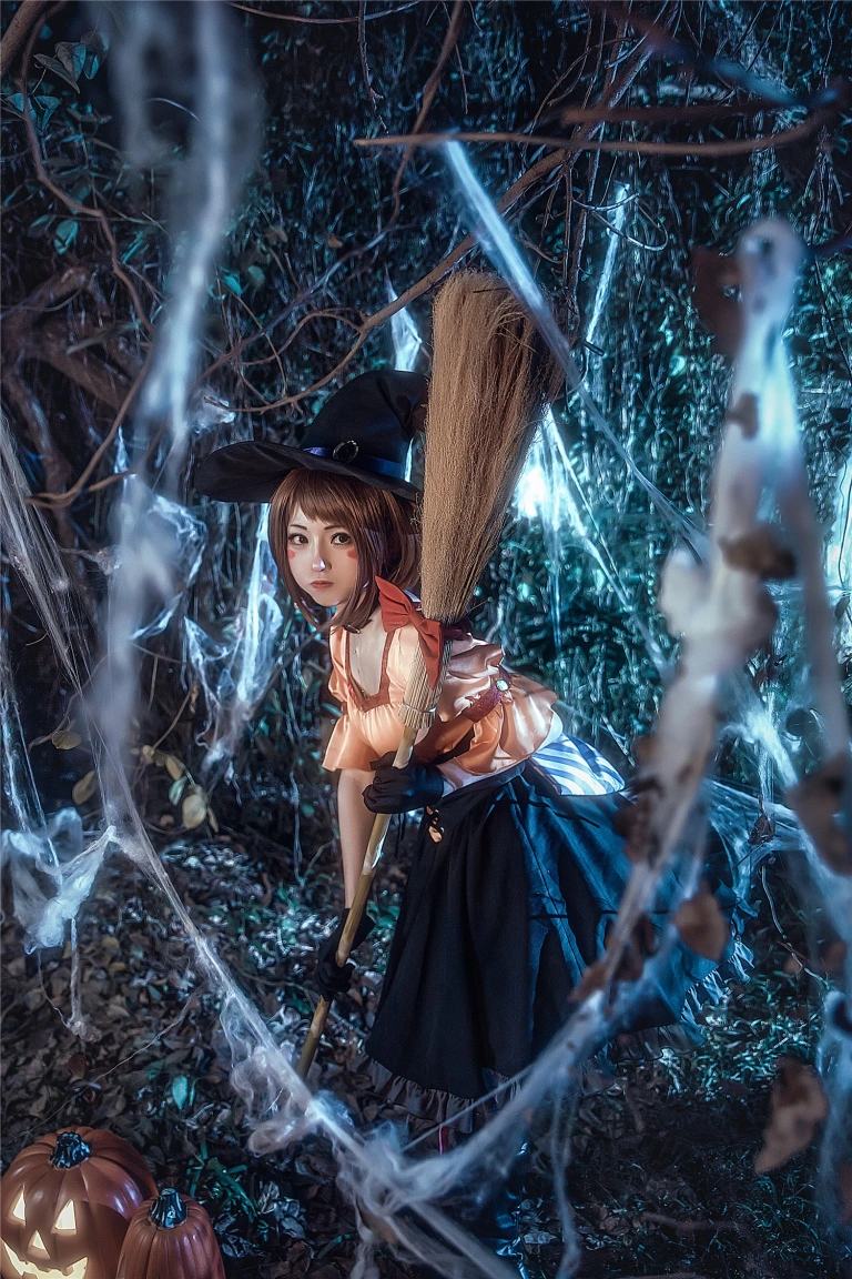 《我的英雄学院 万圣节》｜Kitaro_绮太郎 · 15张写真