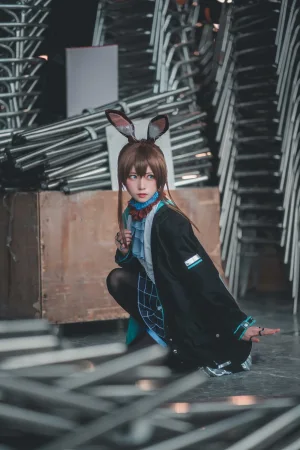 《明日方舟 阿米娅》｜Kitaro_绮太郎 · 17张写真