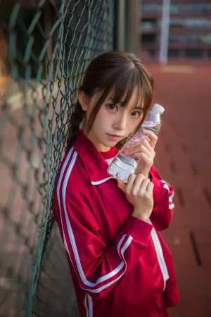 《运动服女孩2》｜Kitaro_绮太郎 · 13张写真