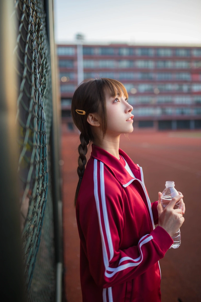 《运动服女孩2》｜Kitaro_绮太郎 · 13张写真