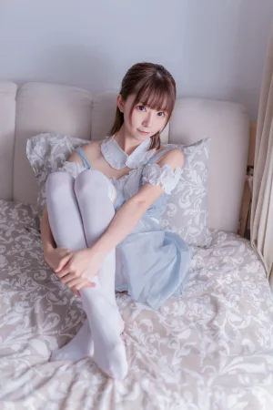 《白情女仆》｜Kitaro_绮太郎 · 40张写真