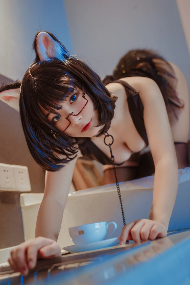 《猫猫头黑裙子》｜Kokuhui(yuuhui玉汇) · 10张写真