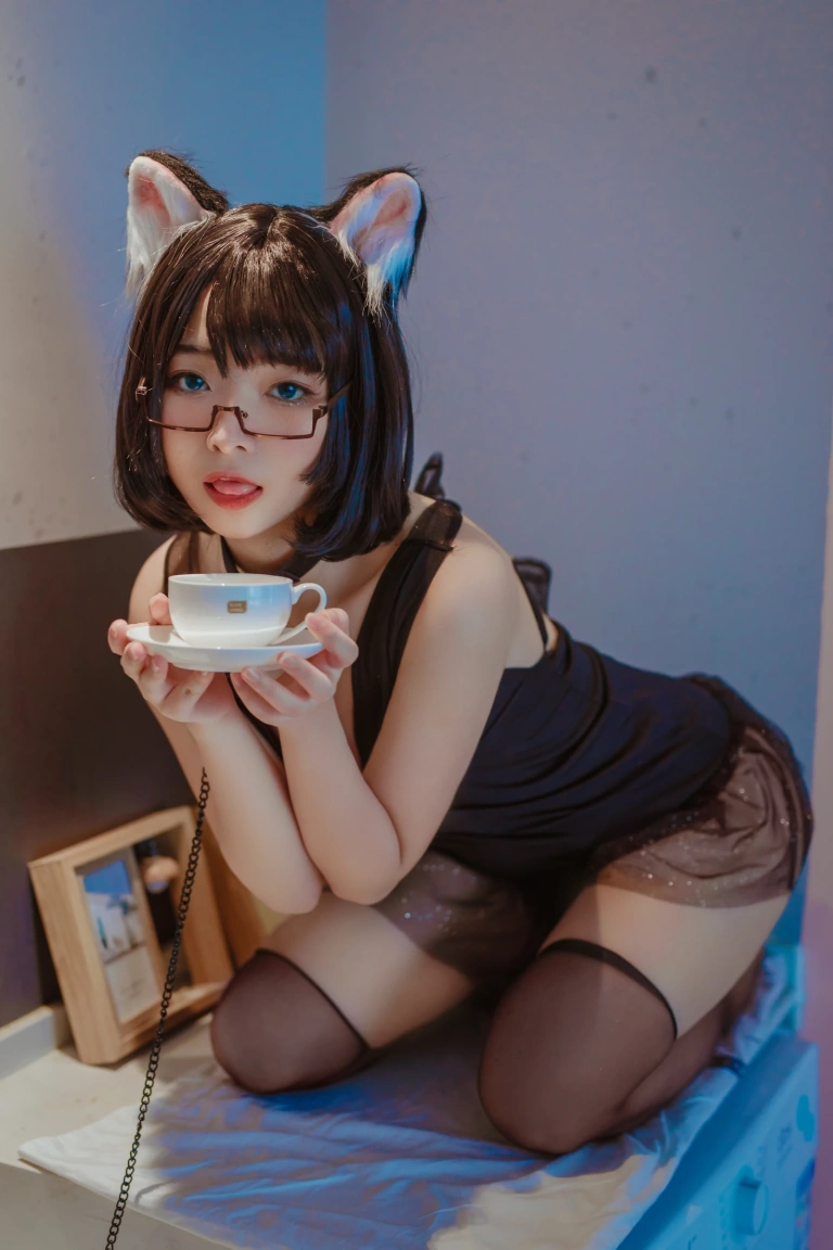 《猫猫头黑裙子》｜Kokuhui(yuuhui玉汇) · 10张写真