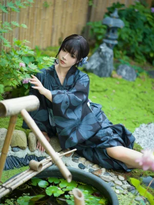 《中庭之妻》｜Kokuhui(yuuhui玉汇) · 117张写真、3 个视频