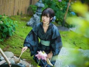 《中庭之妻》｜Kokuhui(yuuhui玉汇) · 117张写真、3 个视频