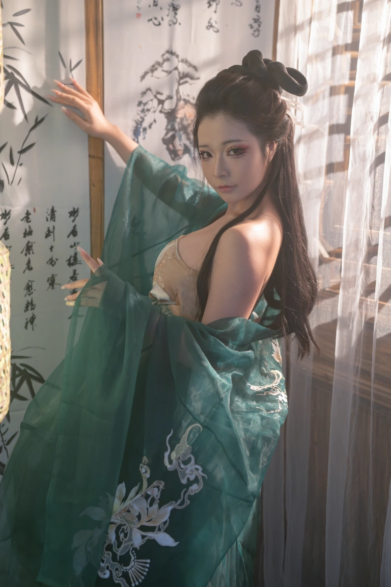 《柳如烟》｜Kokuhui(yuuhui玉汇) · 134张写真、2 个视频
