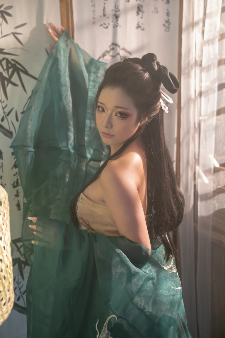 《柳如烟》｜Kokuhui(yuuhui玉汇) · 134张写真、2 个视频