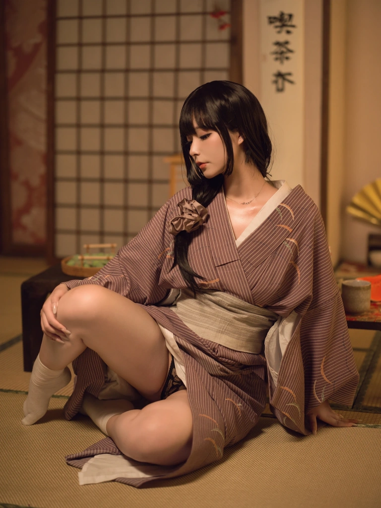 《独居的寡姐》｜Kokuhui(yuuhui玉汇) · 135张写真、1 个视频