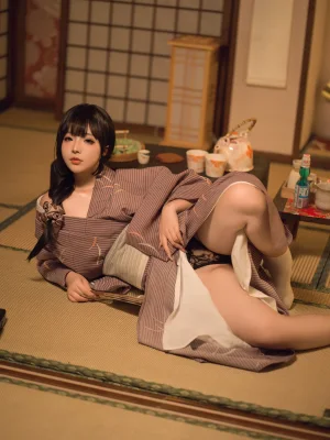 《独居的寡姐》｜Kokuhui(yuuhui玉汇) · 135张写真、1 个视频