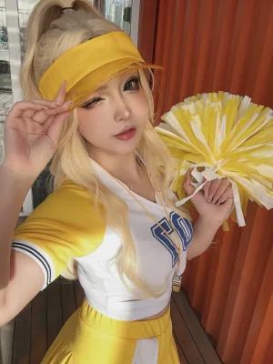 《Patreon订阅 美式甜心》｜Kokuhui(yuuhui玉汇) · 43张写真、2 个视频