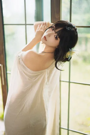 《春之歌》｜Kokuhui(yuuhui玉汇) · 125张写真、2 个视频