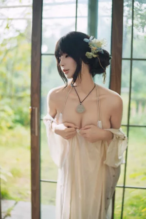 《春之歌》｜Kokuhui(yuuhui玉汇) · 125张写真、2 个视频
