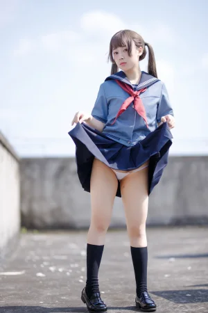《胡桃 NO.004 – 天台的爱之告白》｜胡桃Kurumi · 143张写真、4 个视频