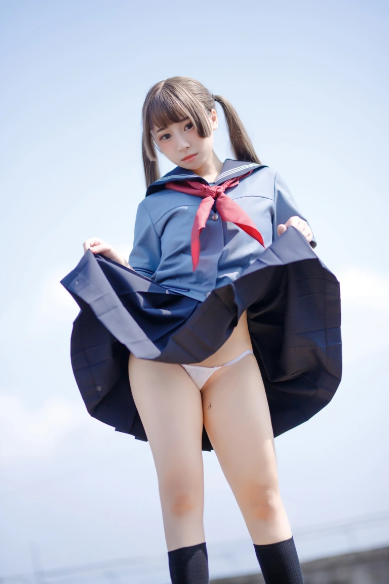 《胡桃 NO.004 – 天台的爱之告白》｜胡桃Kurumi · 143张写真、4 个视频