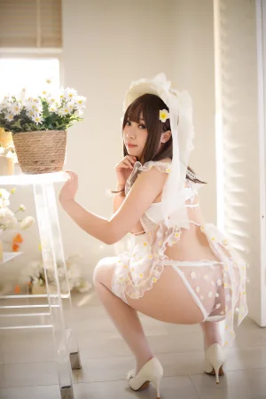 《胡桃 NO.009 – 追光雏菊》｜胡桃Kurumi · 74张写真、4 个视频