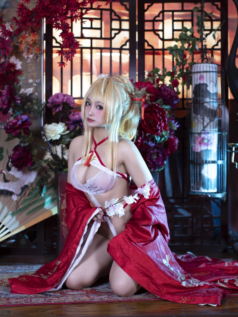 《光荣凉夜香雪》｜洛璃LoLiSAMA · 36张写真