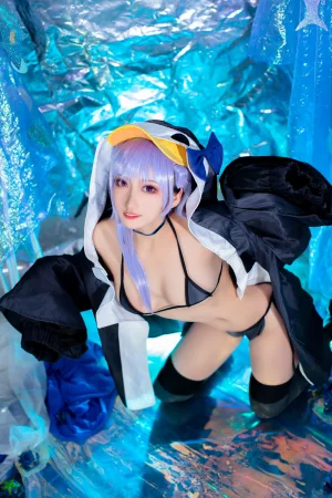 《水着莉莉丝》｜洛璃LoLiSAMA · 32张写真