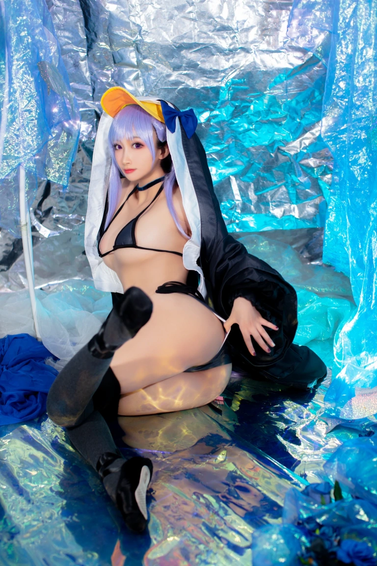 《水着莉莉丝》｜洛璃LoLiSAMA · 32张写真