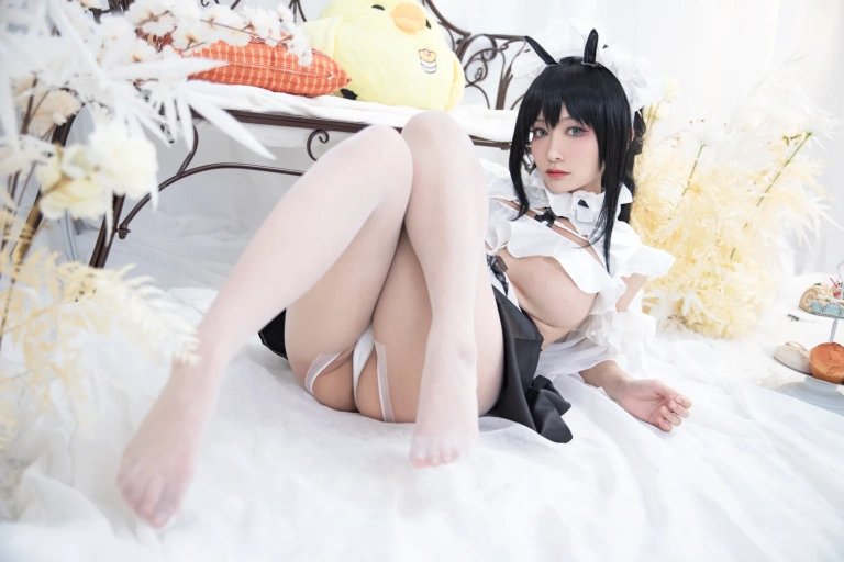 《不挠女仆》｜洛璃LoLiSAMA · 69张写真