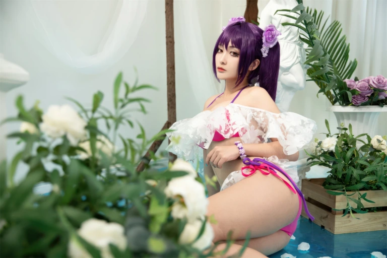 《斯卡蒂泳装》｜洛璃LoLiSAMA · 40张写真