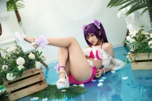 《斯卡蒂泳装》｜洛璃LoLiSAMA · 40张写真