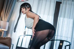 《蔚蓝档案 莉音》｜洛璃LoLiSAMA · 72张写真、1 个视频