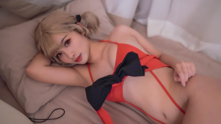 《礼物第二弹》｜洛璃LoLiSAMA · 36张写真