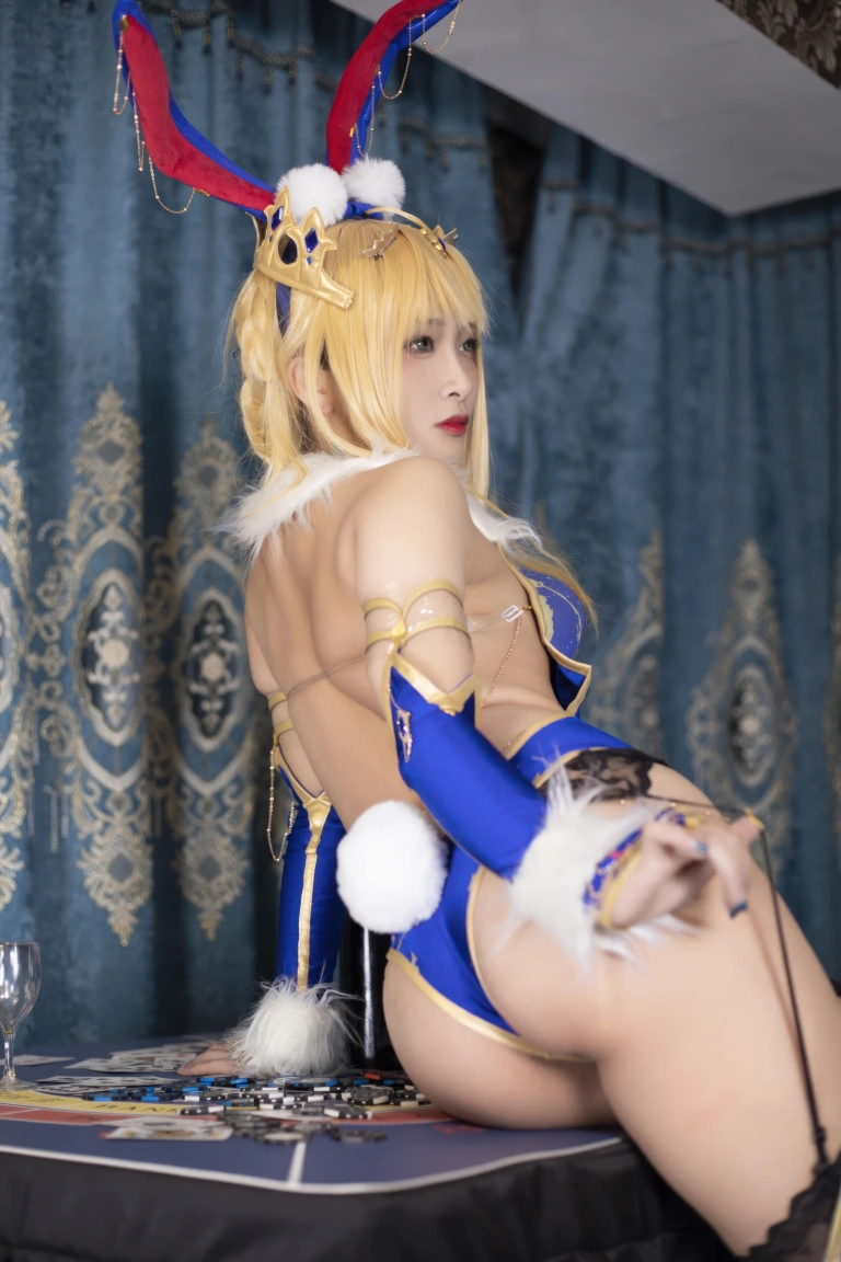 《FGO 白枪呆兔女郎》｜洛璃LoLiSAMA · 57张写真