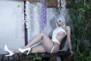 《尼尔A2白色竞泳》｜洛璃LoLiSAMA · 60张写真