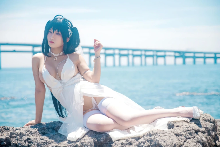 《碧蓝航线 大凤誓约花嫁》｜洛璃LoLiSAMA · 44张写真