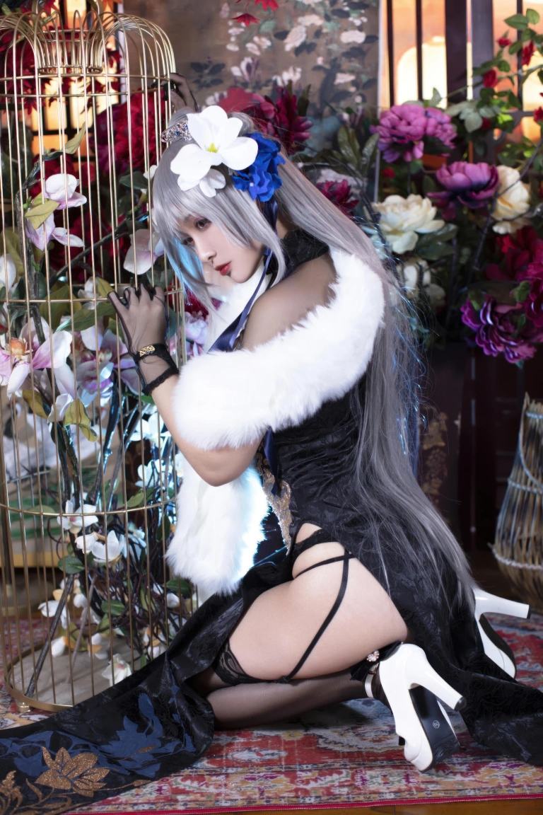 《碧蓝航线·路易九世旗袍》｜洛璃LoLiSAMA · 43张写真