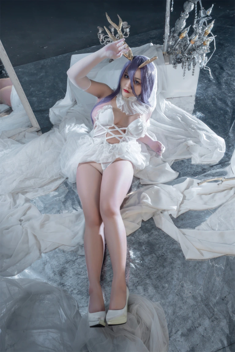 《碧蓝航线 金鹿号》｜洛璃LoLiSAMA · 58张写真