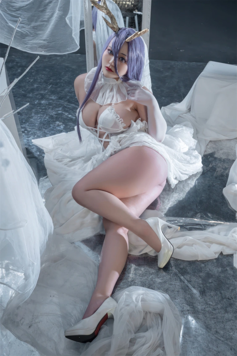 《碧蓝航线 金鹿号》｜洛璃LoLiSAMA · 58张写真