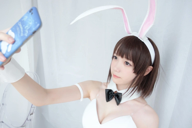 《LOVEPLUS-001》｜森萝财团 · 148张写真、1 个视频