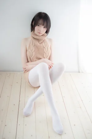《LOVEPLUS-004》｜森萝财团 · 97张写真、1 个视频