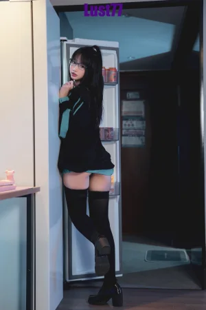 《Game time》｜柒柒_Lust77 · 85张写真、1 个视频