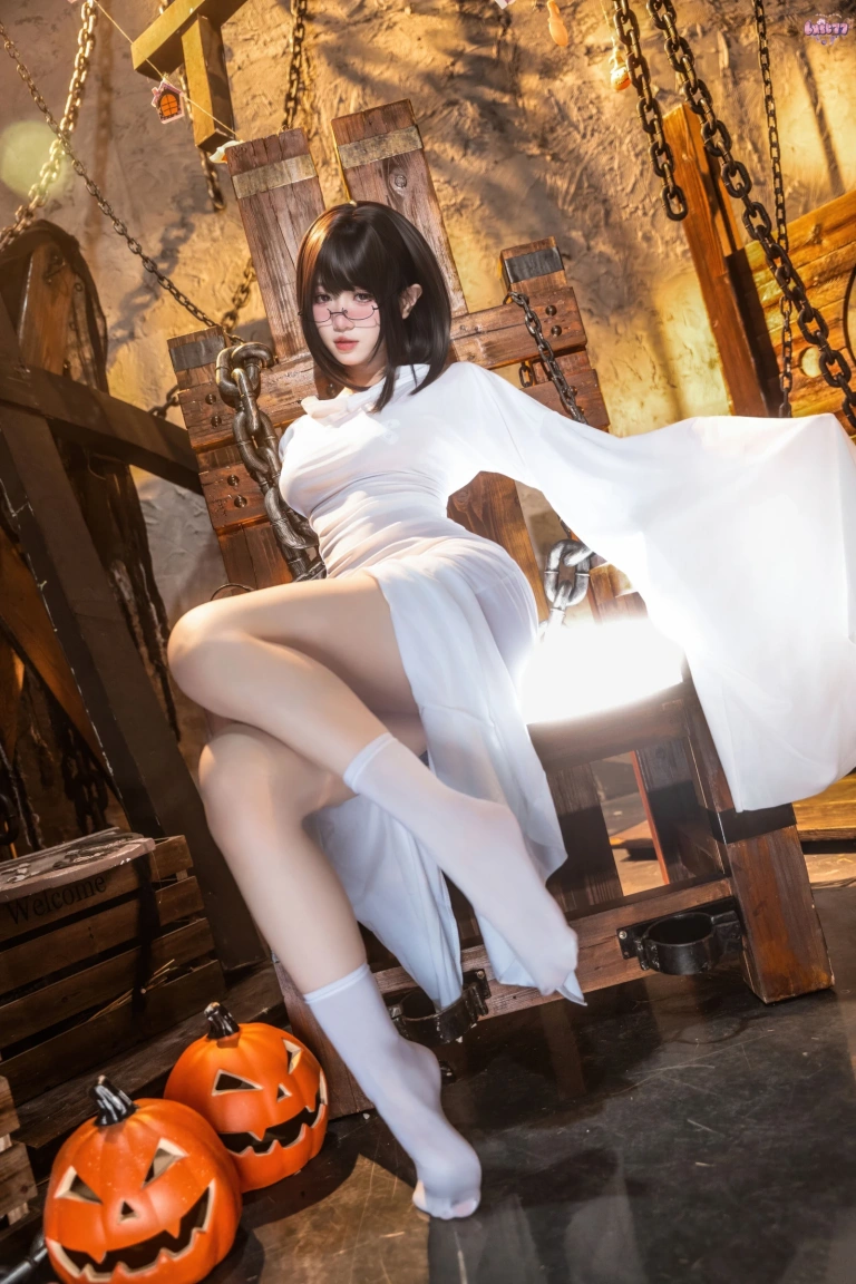 《幽灵娘》｜柒柒_Lust77 · 87张写真、2 个视频