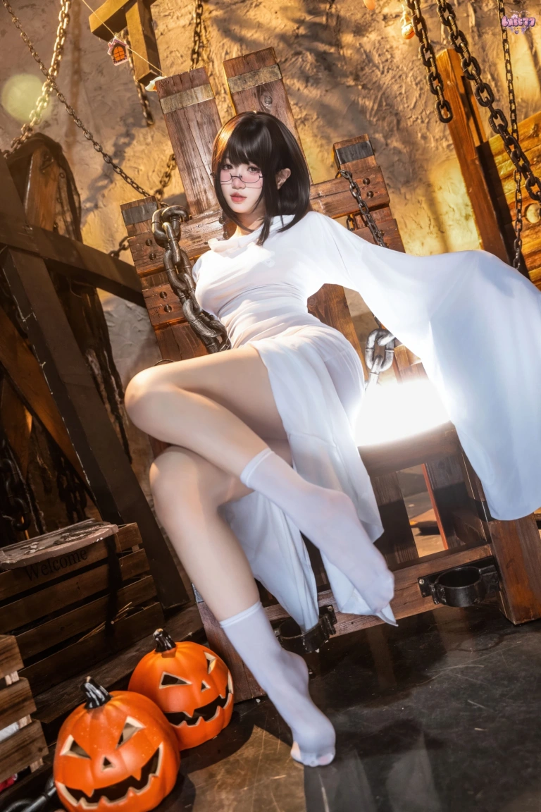 《幽灵娘》｜柒柒_Lust77 · 87张写真、2 个视频