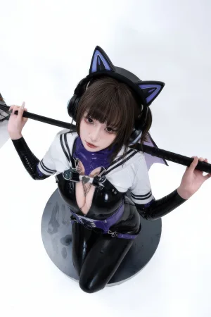 《白棚胶衣》｜柒柒_Lust77 · 78张写真