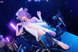 《彻夜之歌 护士服小荠》｜柒柒_Lust77 · 100张写真