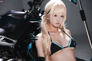 《赛车娘》｜柒柒_Lust77 · 134张写真、1 个视频