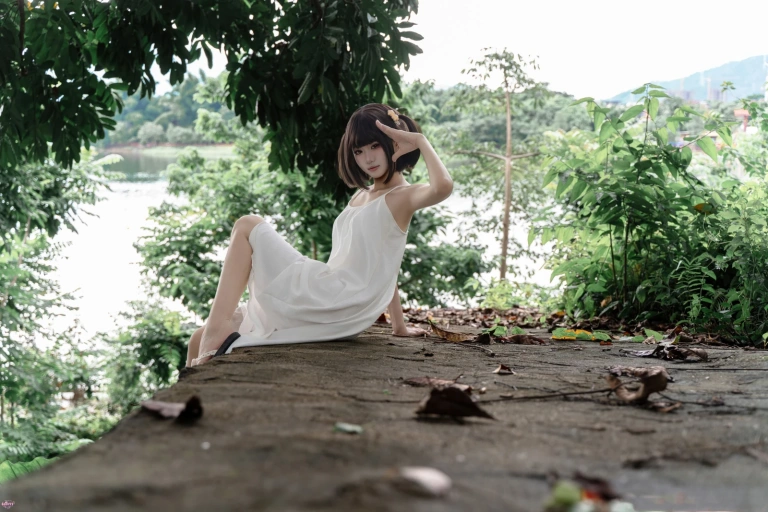 《雨天邂逅》｜柒柒_Lust77 · 178张写真、1 个视频