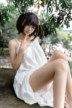 《雨天邂逅》｜柒柒_Lust77 · 178张写真、1 个视频