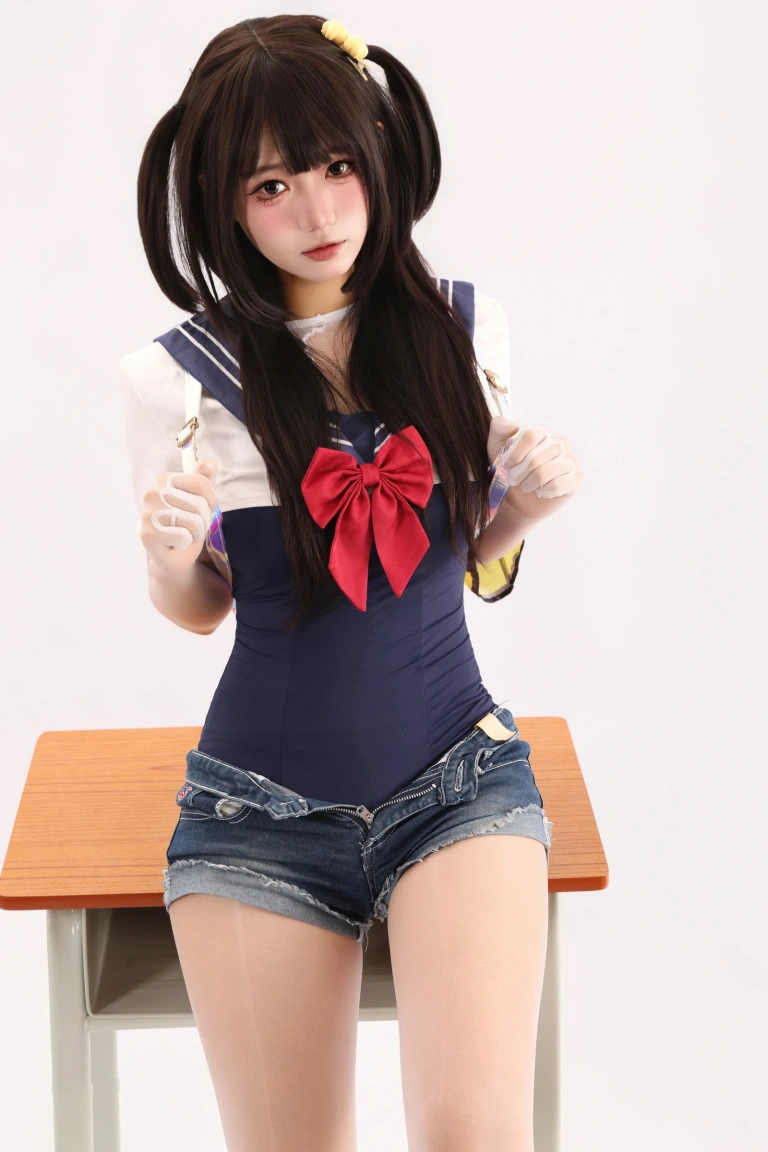 《风纪委员·连体白丝死库水》｜柒柒_Lust77 · 60张写真