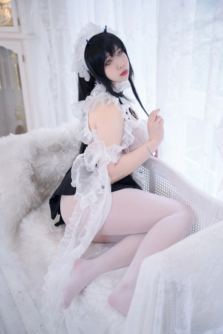 《碧蓝航线 不挠女仆没干劲的小姐姐》｜Meroko_魅瞳 · 53张写真