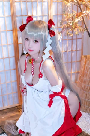 《可畏巫女》｜miko酱ww · 23张写真