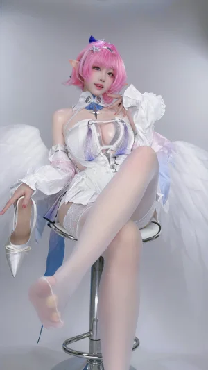 《蕾米埃尔》｜miko酱ww · 26张写真