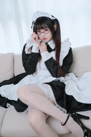 《女仆》｜miko酱ww · 23张写真