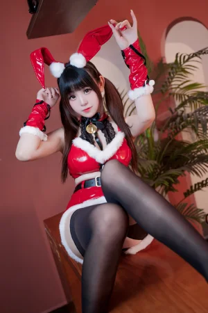 《圣诞兔兔》｜miko酱ww · 40张写真