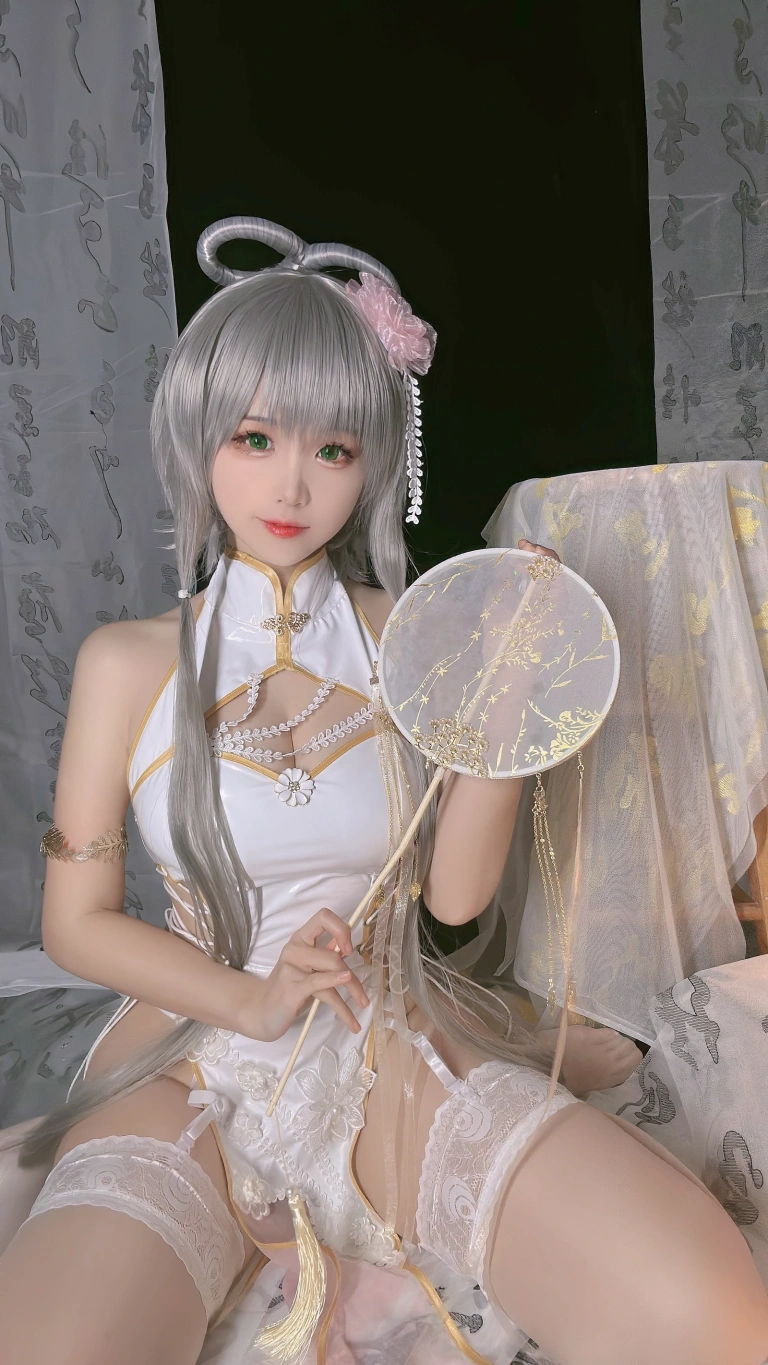《洛天依旗袍》｜miko酱ww · 30张写真